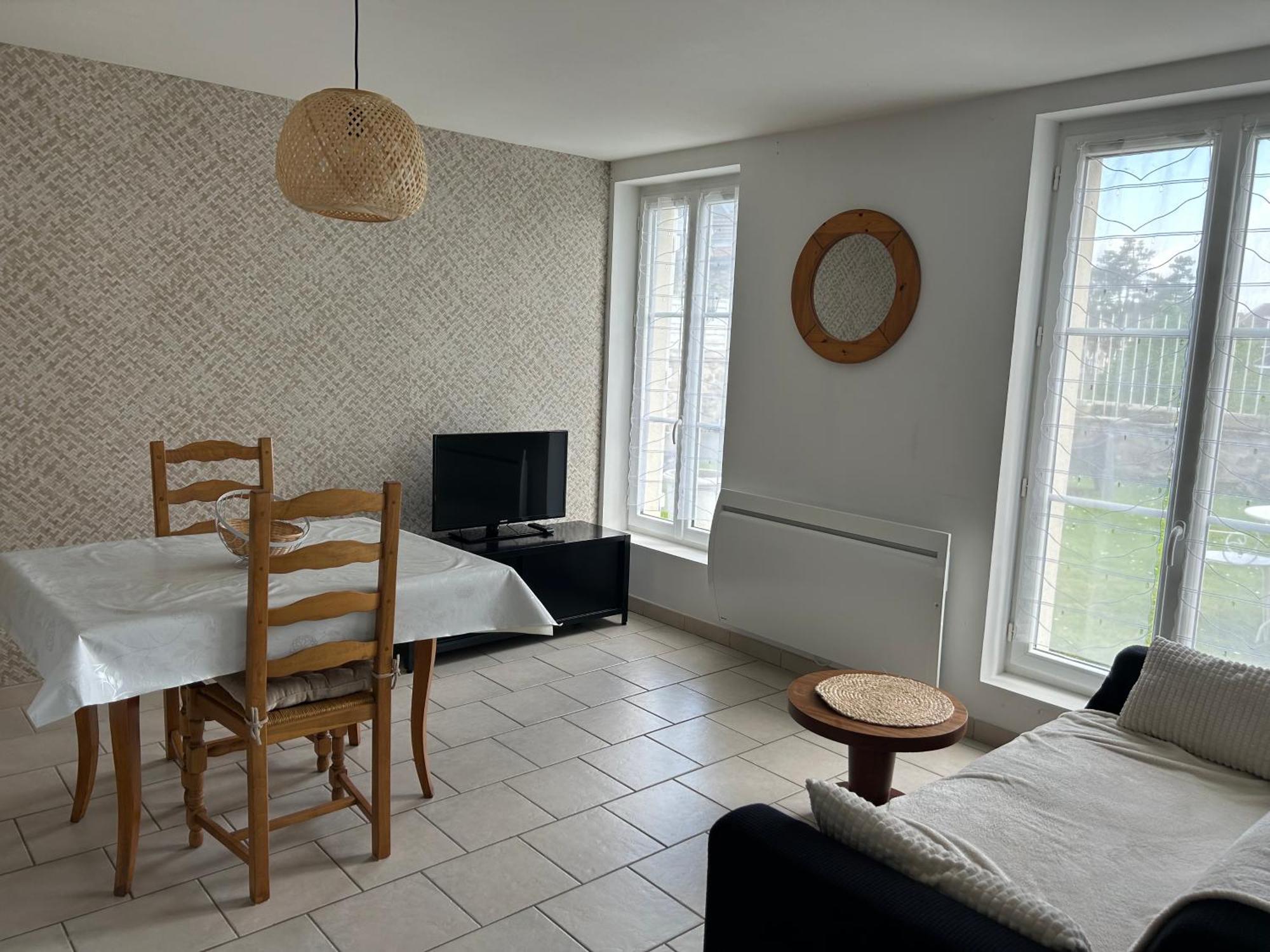 Le Clos Saint Martin Лаон Екстериор снимка
