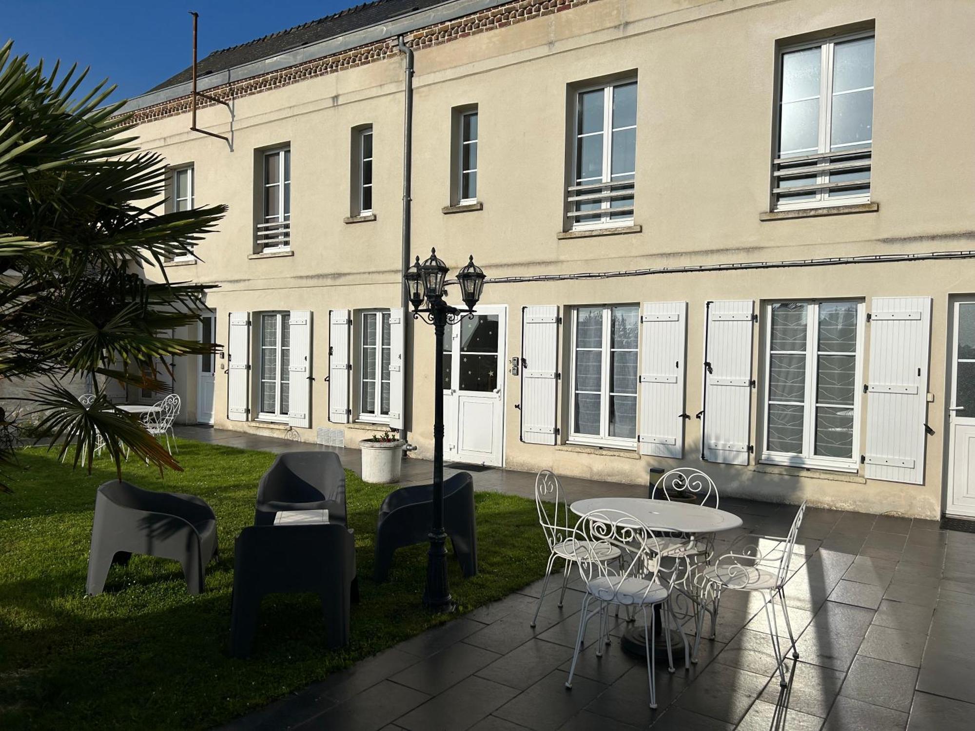 Le Clos Saint Martin Лаон Екстериор снимка