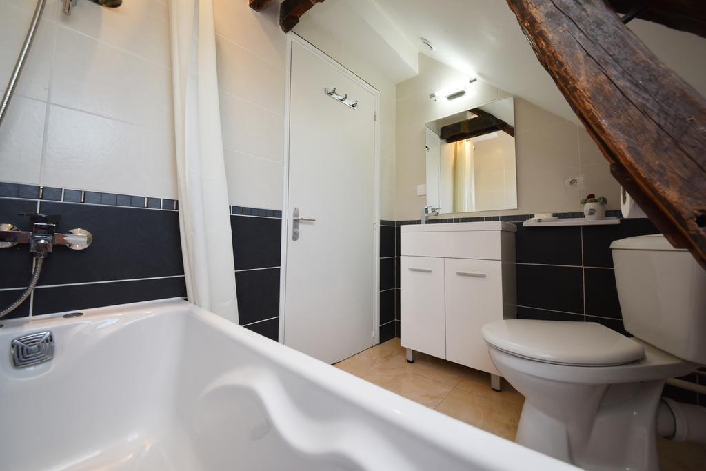 Le Clos Saint Martin Лаон Екстериор снимка
