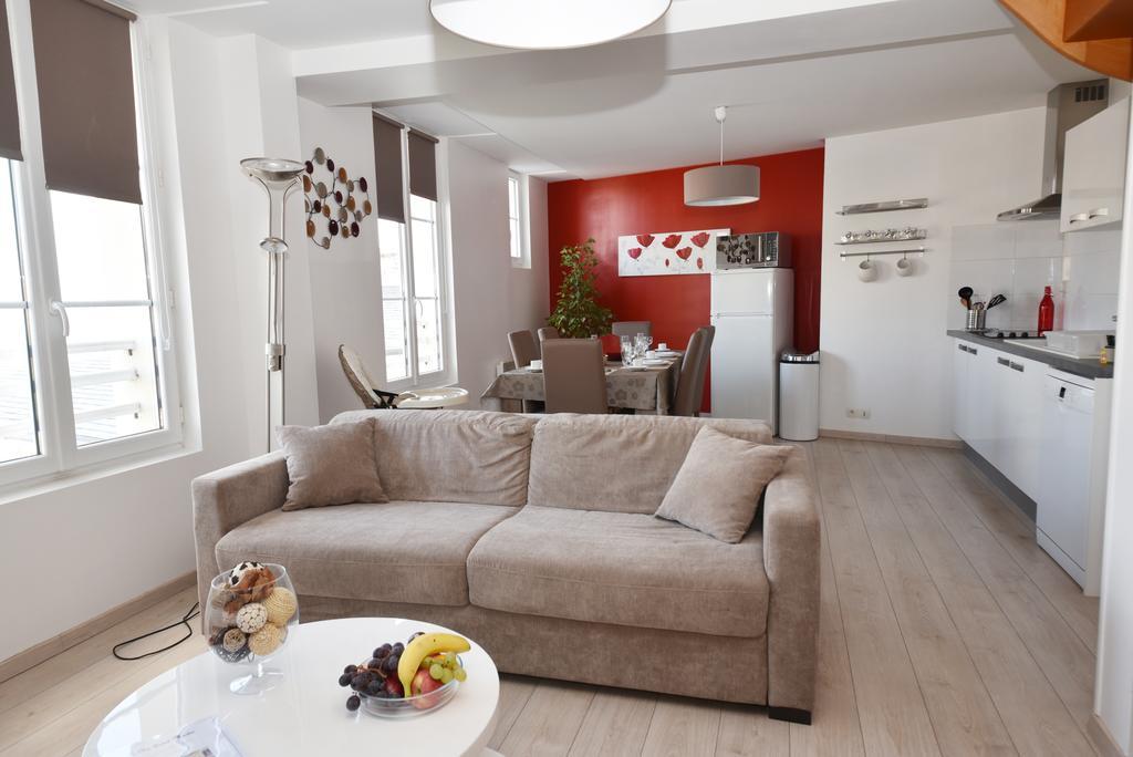 Le Clos Saint Martin Лаон Екстериор снимка