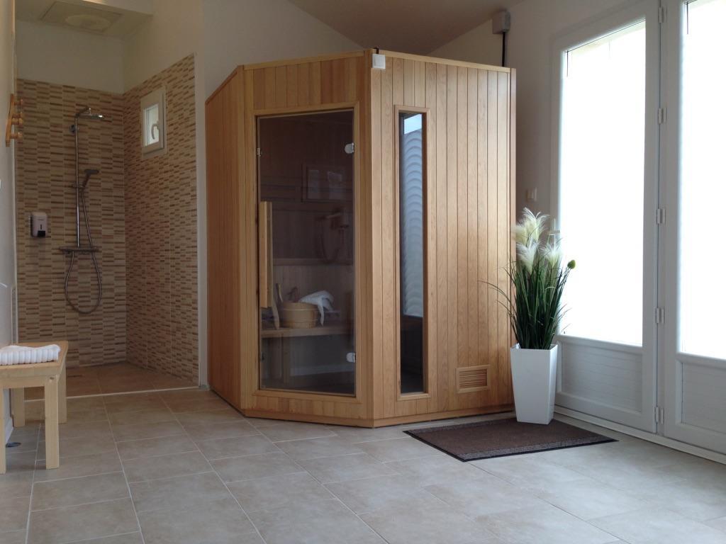 Le Clos Saint Martin Лаон Екстериор снимка